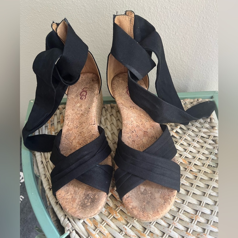 UGG Black “Traci” Espadrille wedge sandals with ankle tie ribbon.